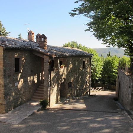הוילה Borgo Di Camporsevoli מראה חיצוני תמונה